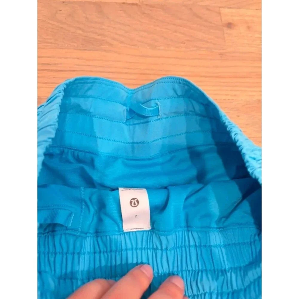 Lululemon women's hotty hotty shorts brand new no tags size 2